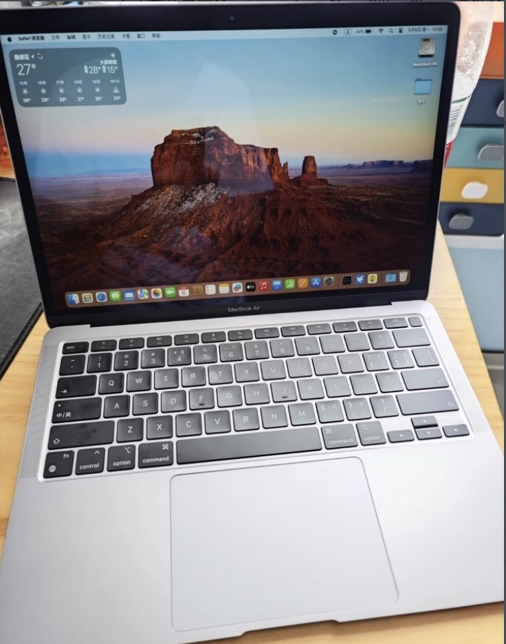 Apple2020款苹果笔记本电脑Macbook air M1 13.3寸国行 价格美丽